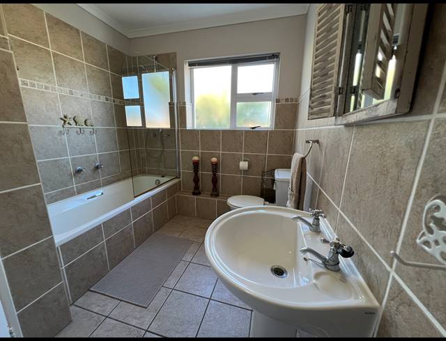 2 BEDROOM APARTMENT FOR SALE IN MARINA MARTINIQUE